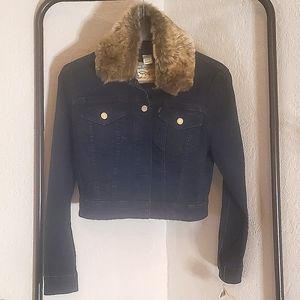Levi's Denim Jacket (brand new)